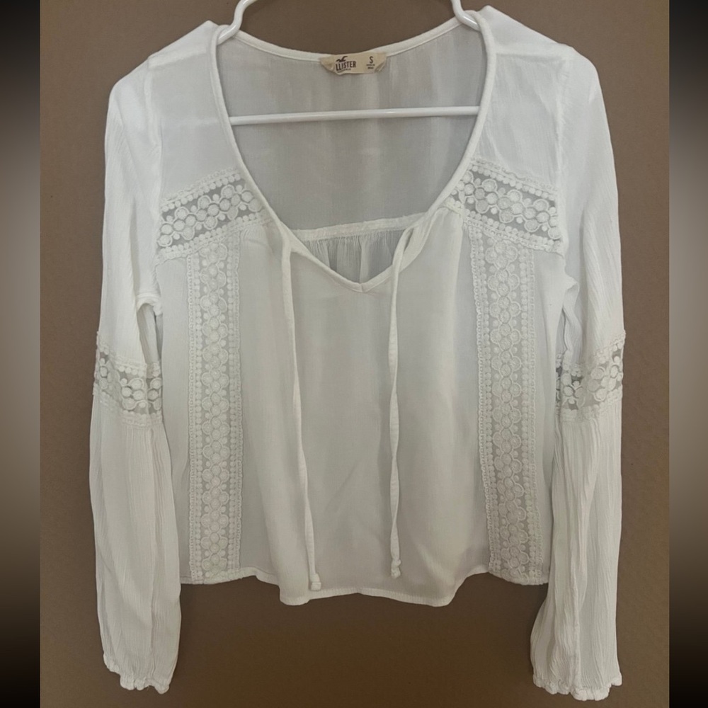 Hollister blouse with lace Size Small